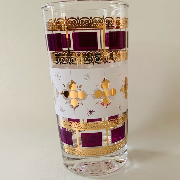 Gold Mid Century Glasses of 6 - Picture 6 of 11
